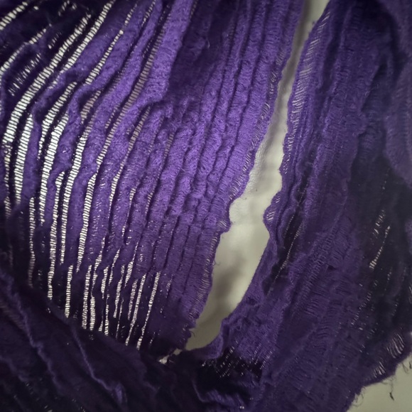 Used Double Loop Cozy Solid Purple Knitted Wrap Scarf Women’s Fashion Accessory - Picture 4 of 6